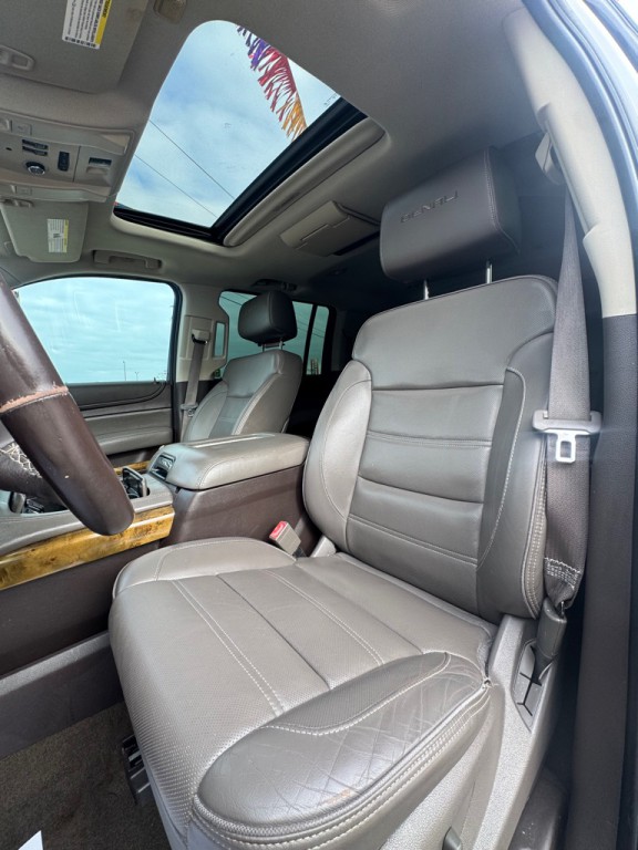 2016 GMC Yukon Image 8