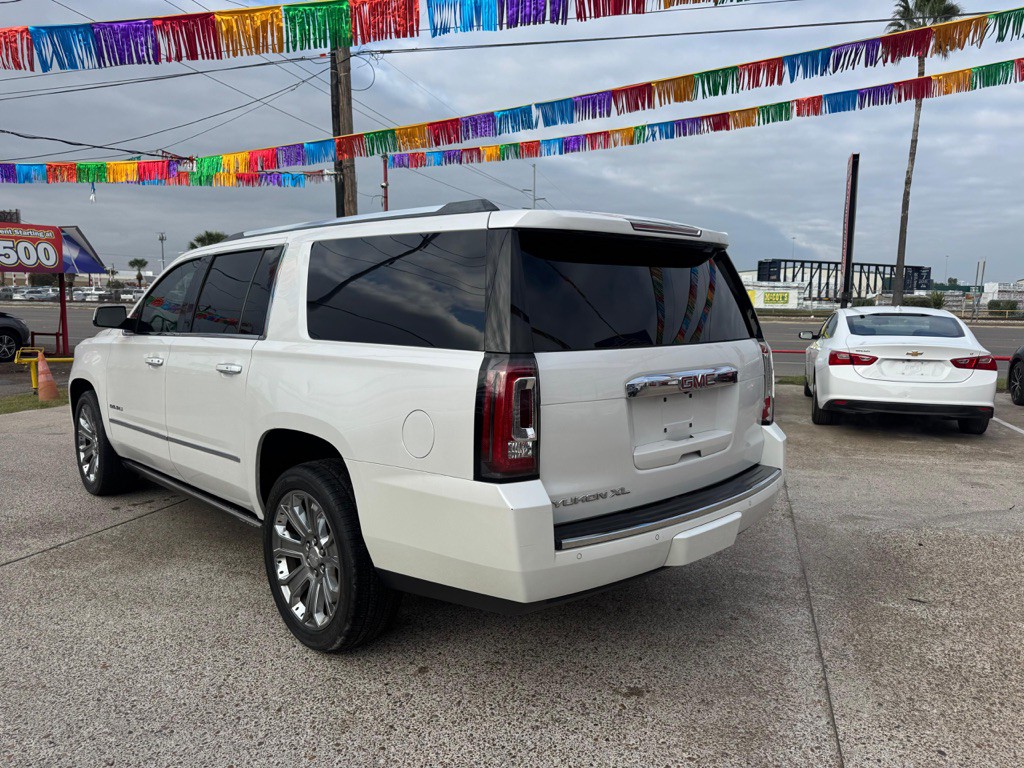 2016 GMC Yukon Image 15
