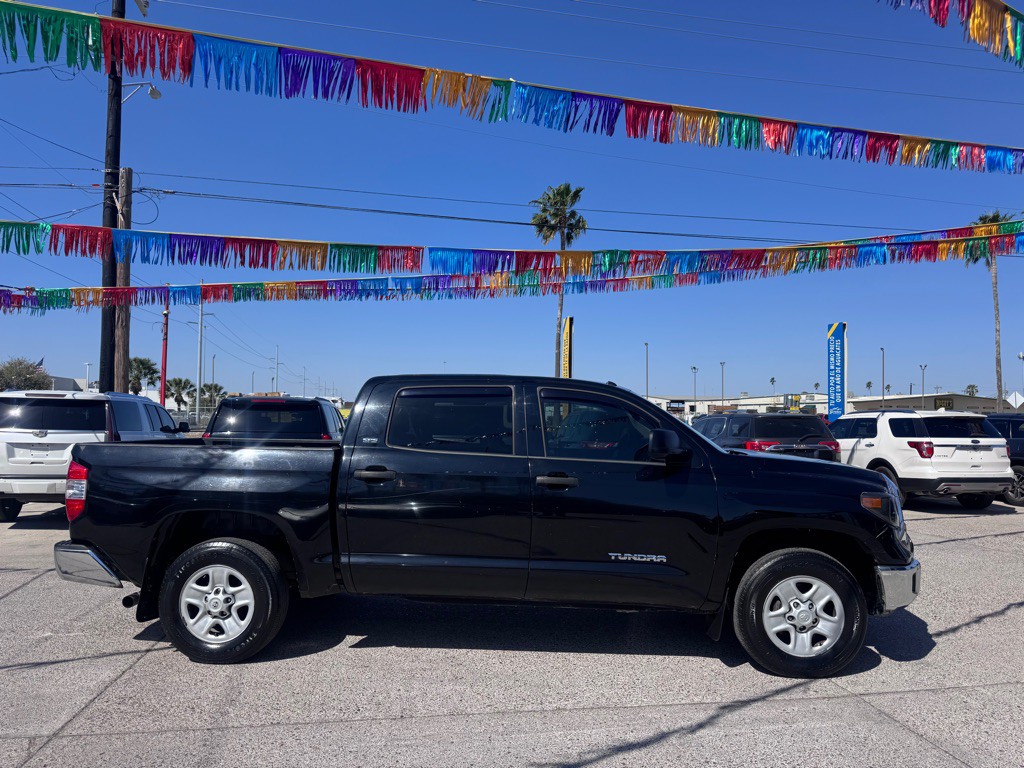 2015 Toyota Tundra Image 2