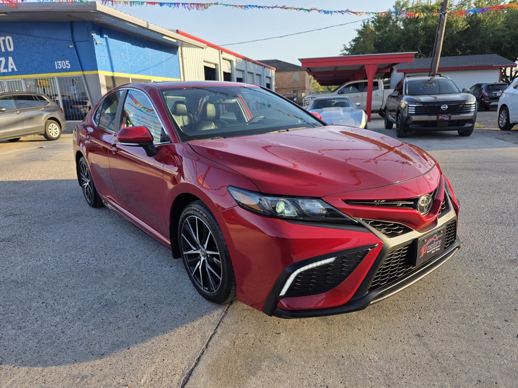 2024 Toyota Camry Image 3