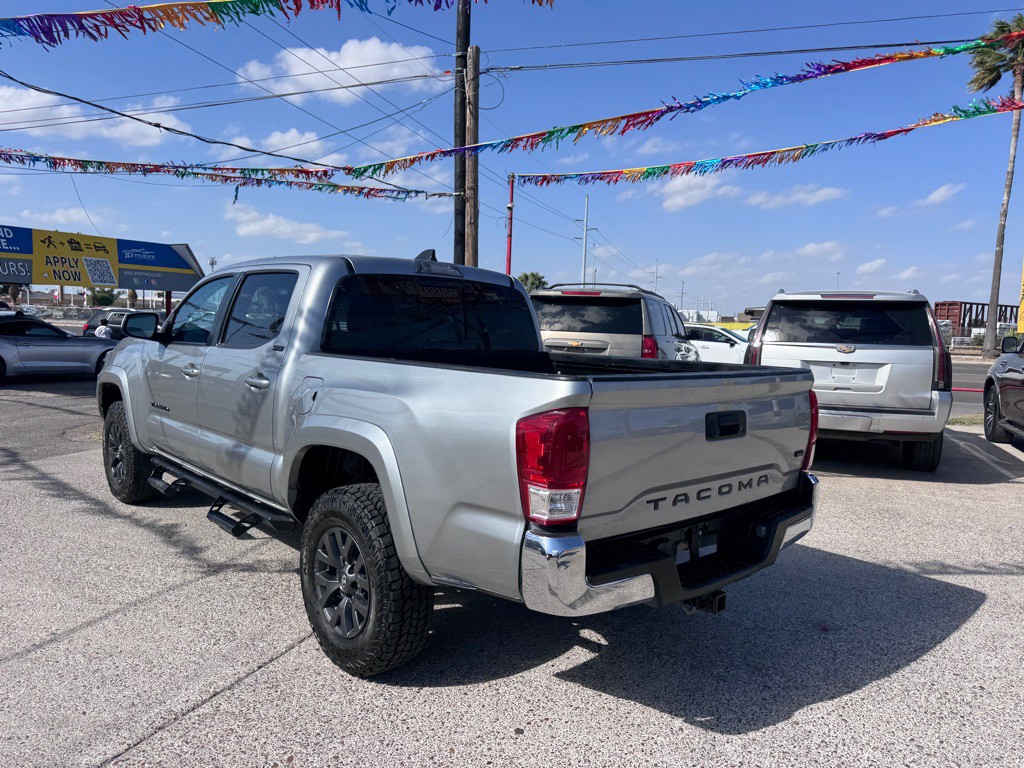 2021 Toyota Tacoma Image 5