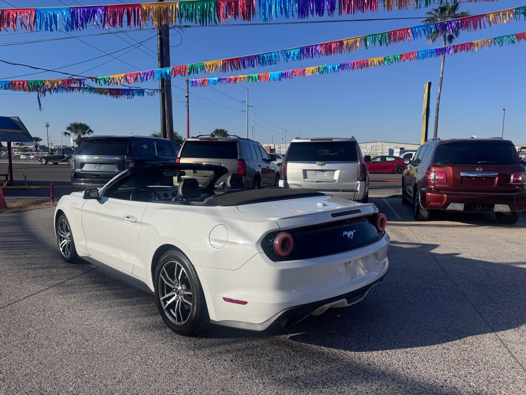 2015 Ford Mustang Image 4