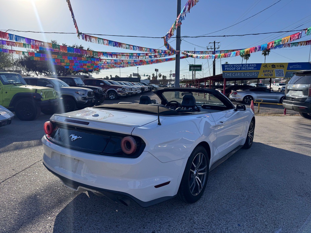 2015 Ford Mustang Image 7