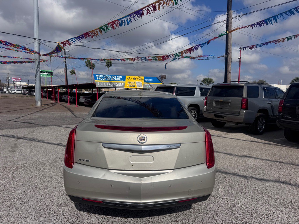 2015 Cadillac XTS Image 8