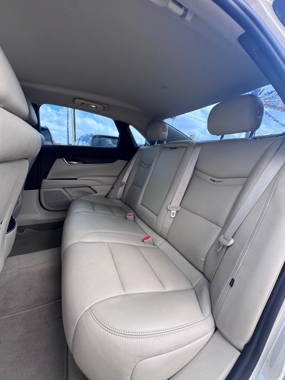 2015 Cadillac XTS Image 10