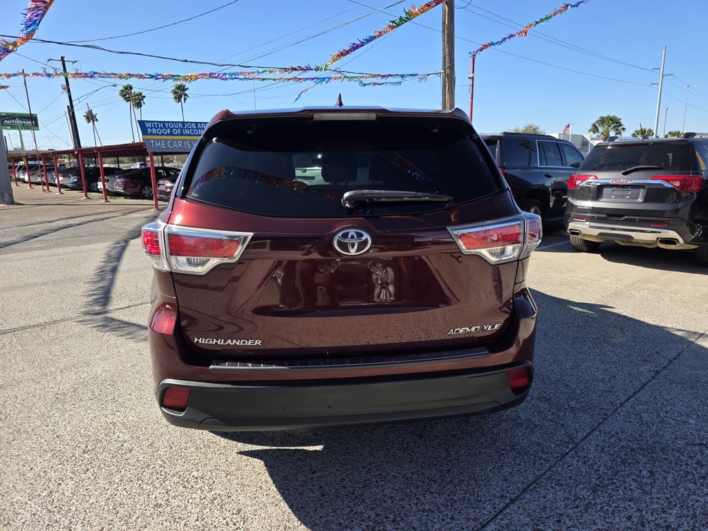 2016 Toyota Highlander Image 8