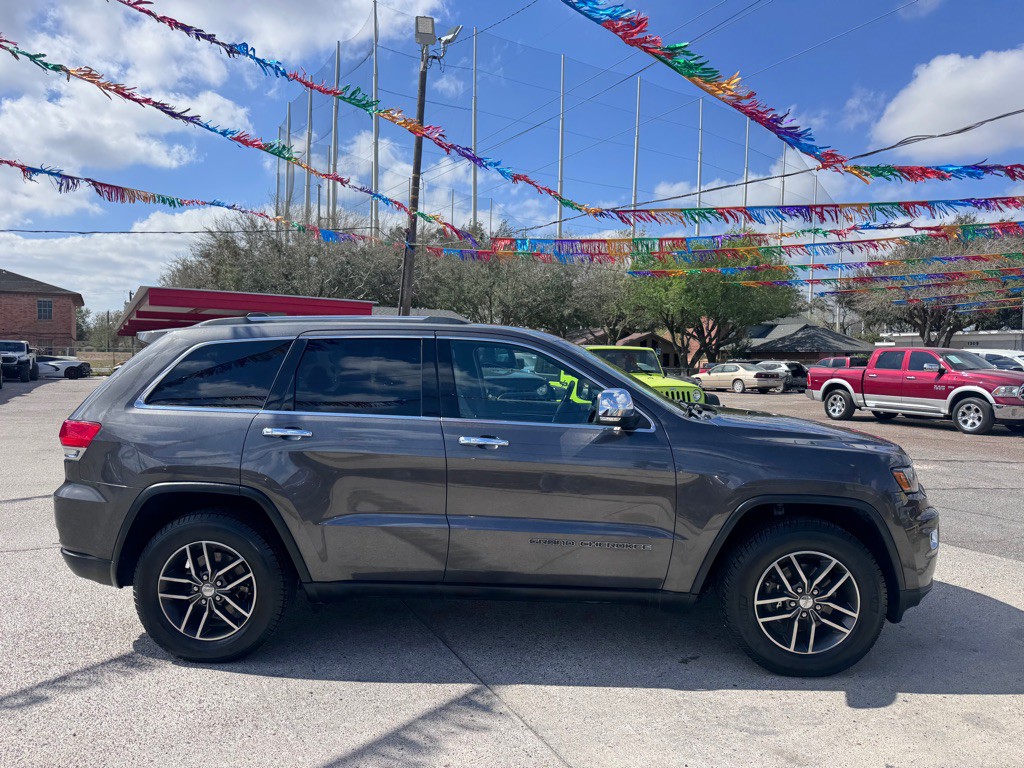 2017 Jeep Grand Cherokee Image 3