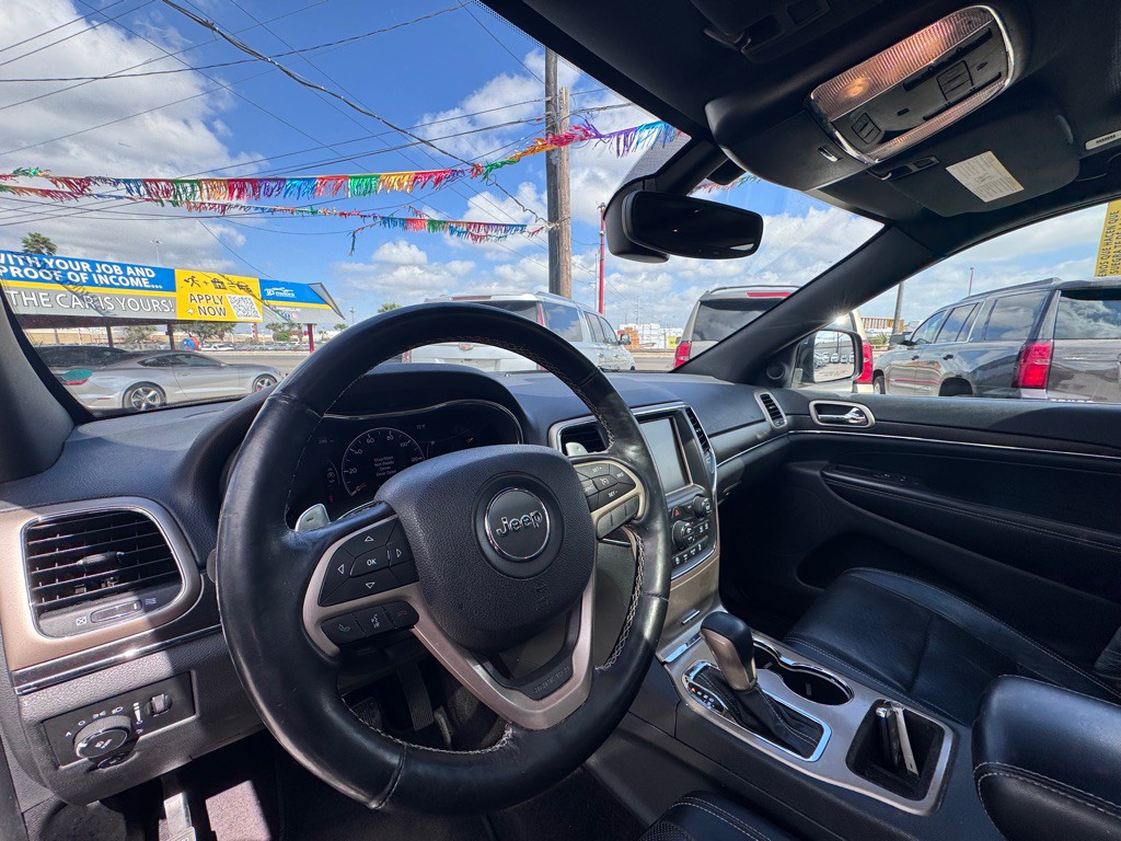 2017 Jeep Grand Cherokee Image 12