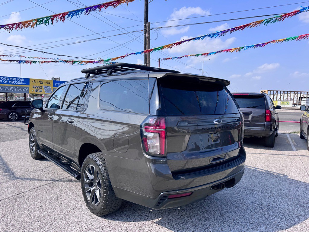 2021 Chevrolet Suburban Image 6