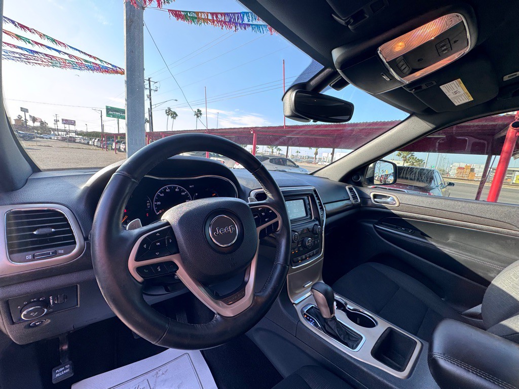 2017 Jeep Grand Cherokee Image 11