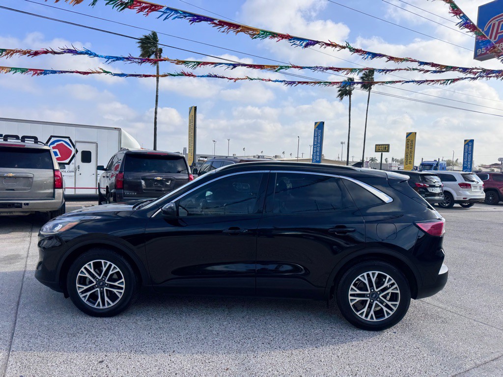 2020 Ford Escape Image 2