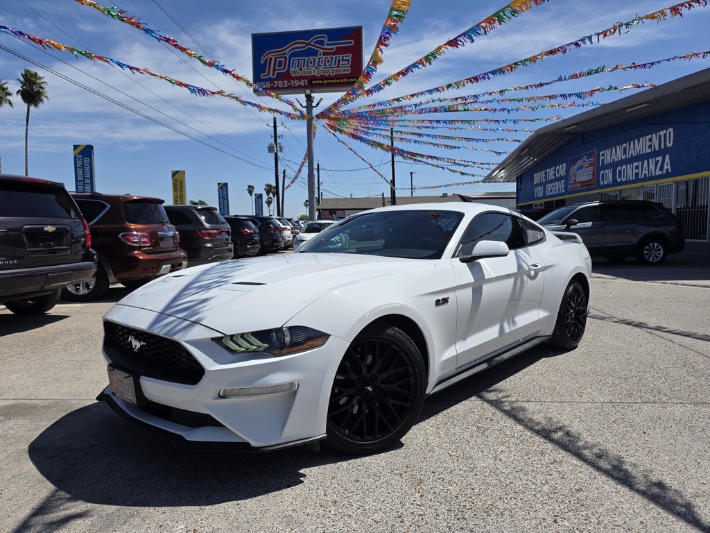 2020 Ford Mustang Image 1