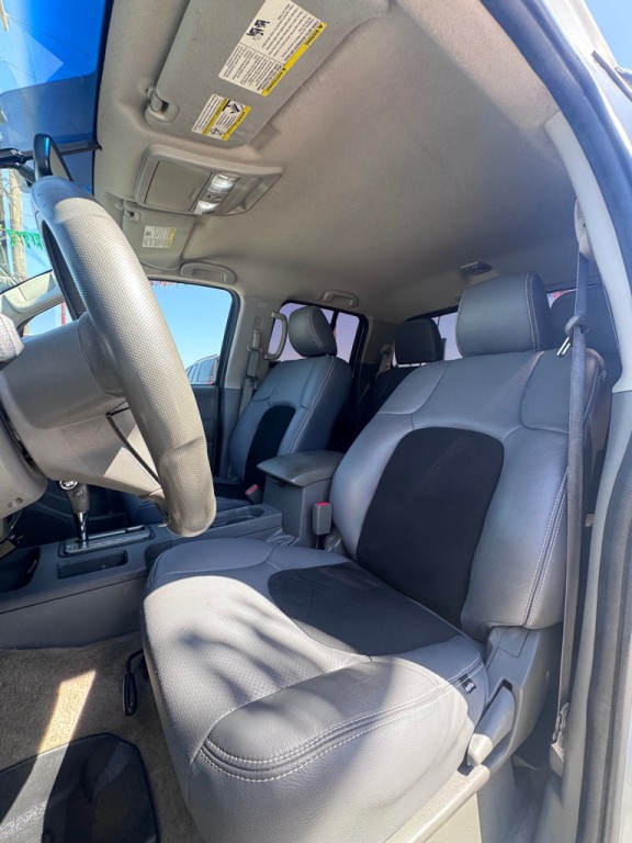 2018 Nissan Frontier Image 9