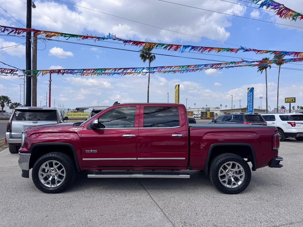2018 GMC Sierra Image 2