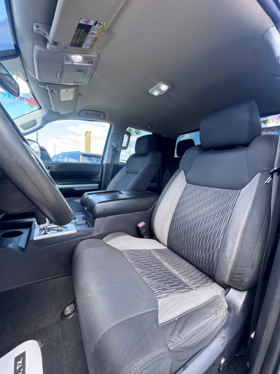 2016 Toyota Tundra Image 10