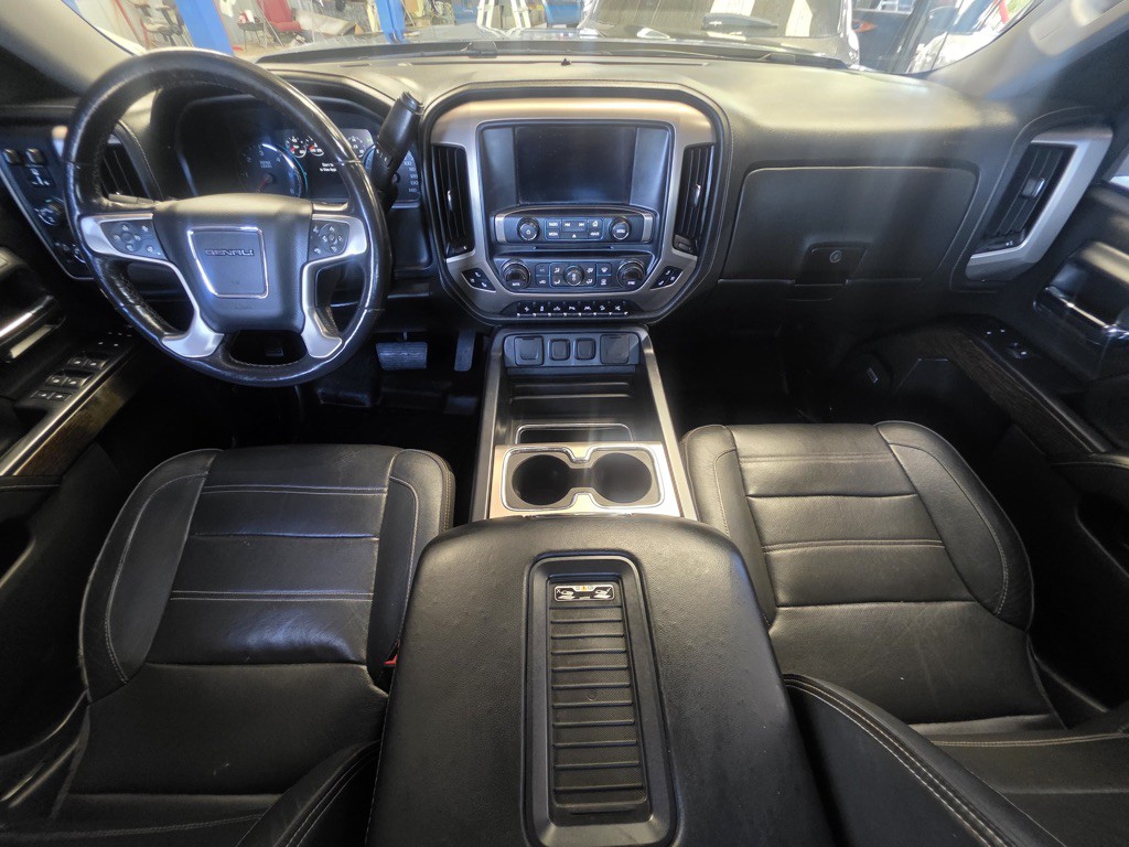 2018 GMC Sierra Image 9