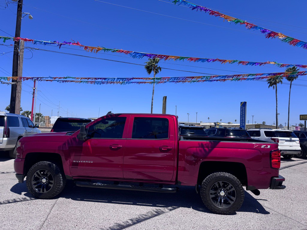 2018 Chevrolet Silverado 1500 Image 2