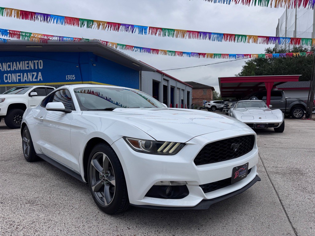 2017 Ford Mustang Image 6