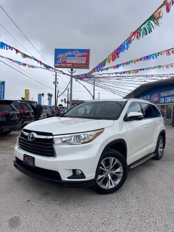 2015 Toyota Highlander Image 1