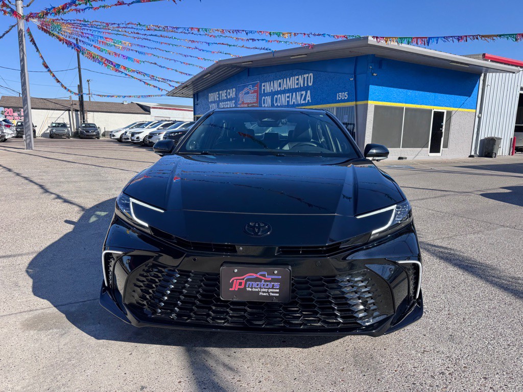 2025 Toyota Camry Image 6