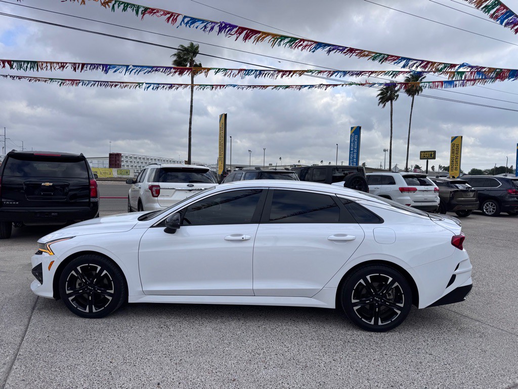 2023 Kia K5 Image 2