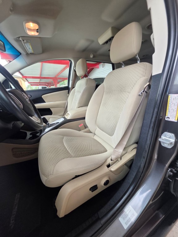 2017 Dodge Journey Image 9