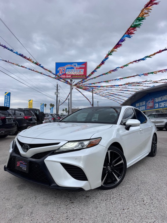 2018 Toyota Camry Image 1