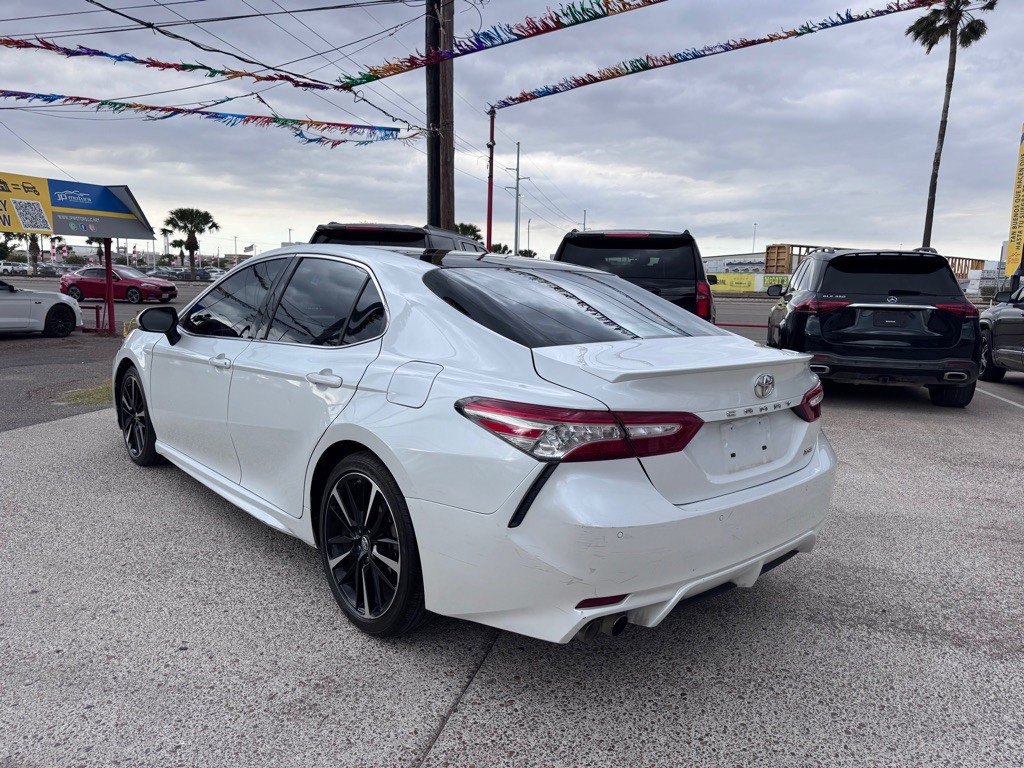 2018 Toyota Camry Image 4