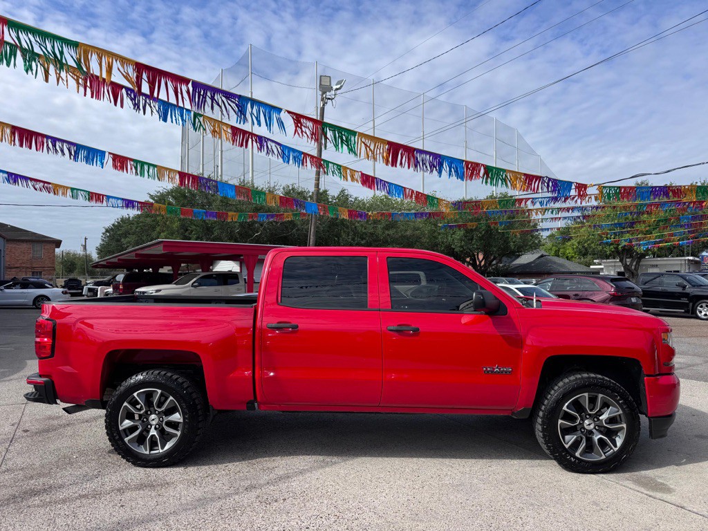 2016 Chevrolet Silverado 1500 Image 2