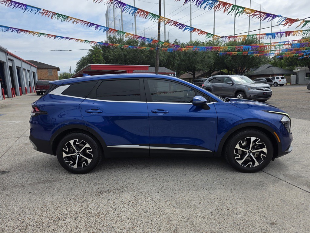 2023 Kia Sportage Image 5