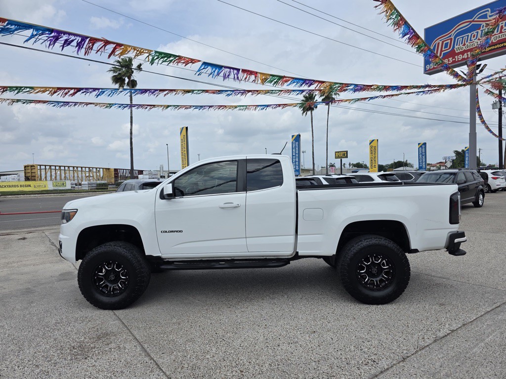 2015 Chevrolet Colorado Image 2