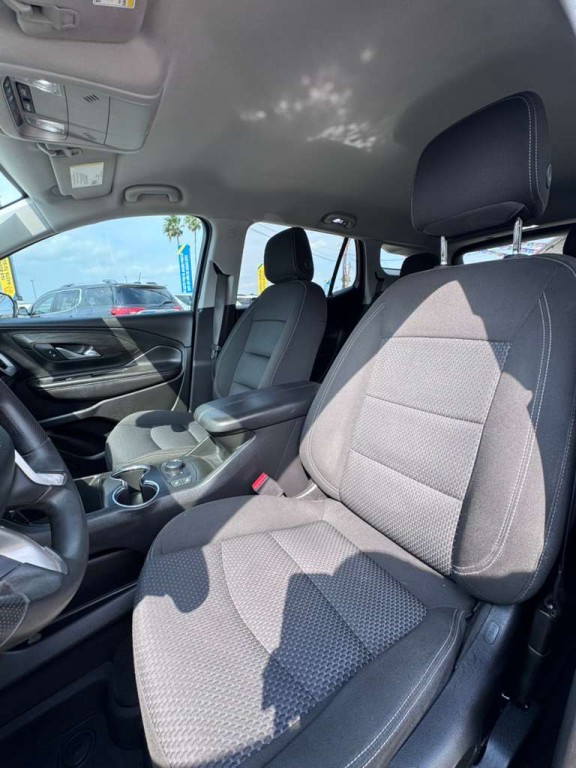 2022 GMC Terrain Image 9