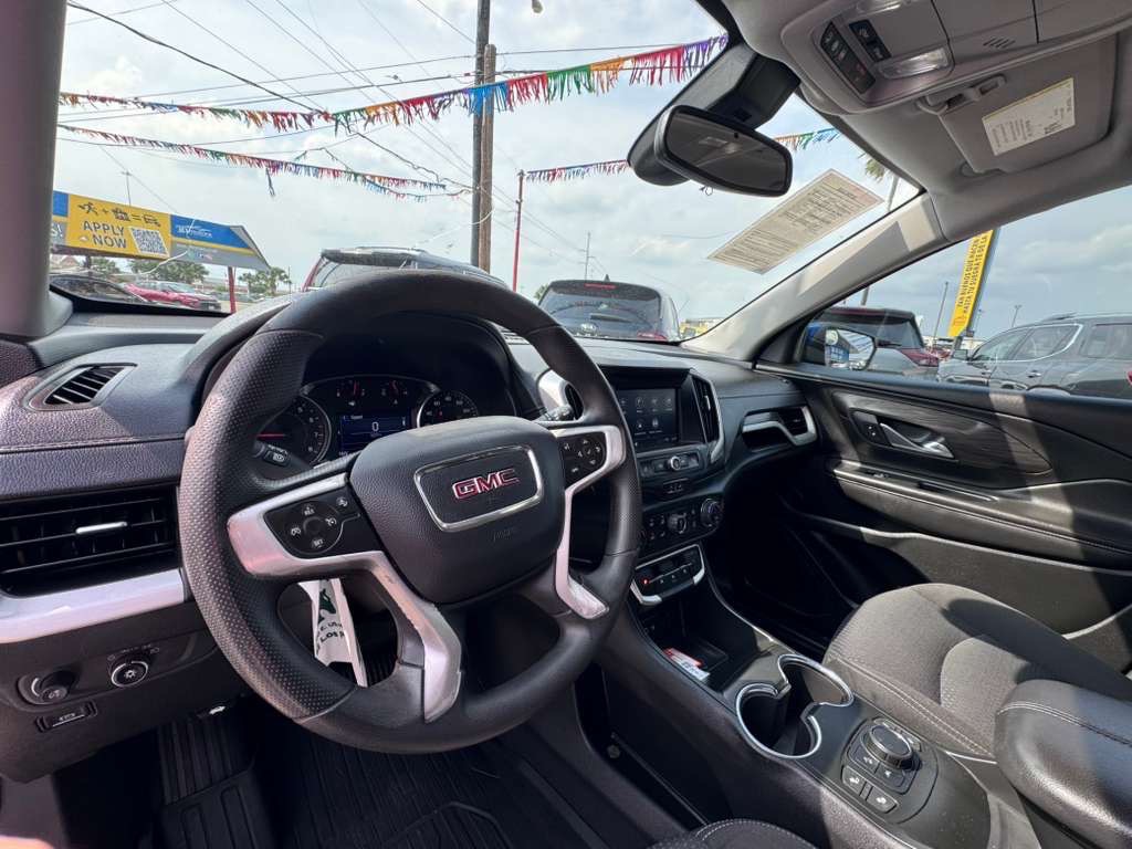 2022 GMC Terrain Image 11