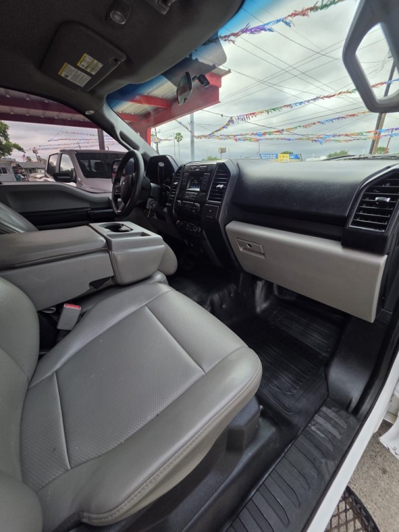 2017 Ford F-150 Image 11