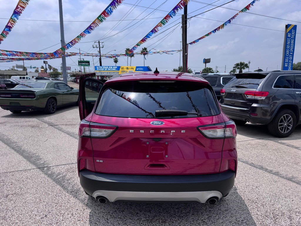 2022 Ford Escape Image 7