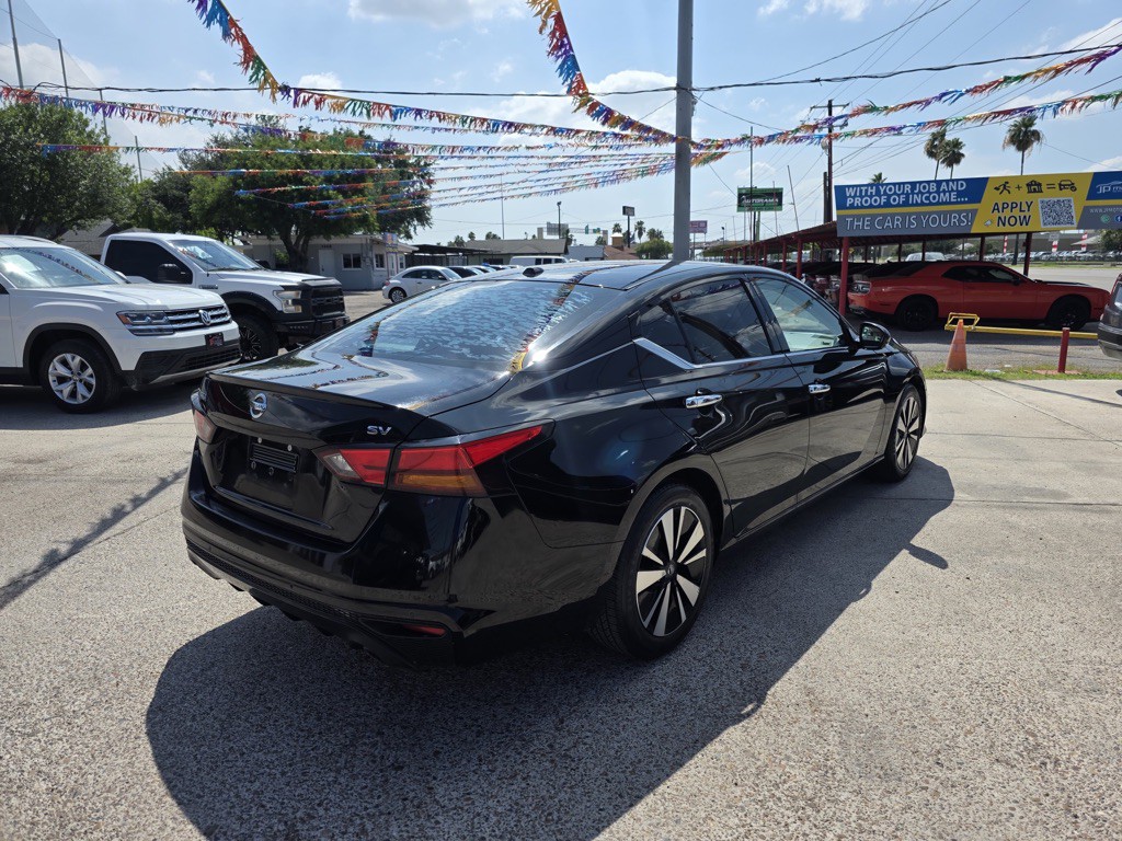 2019 Nissan Altima Image 4