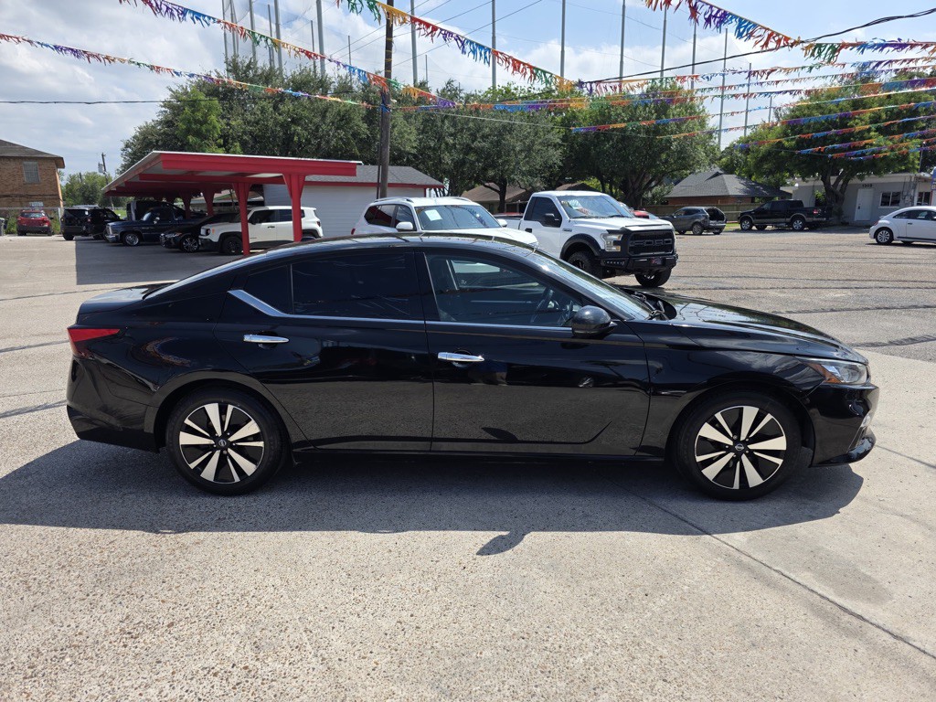 2019 Nissan Altima Image 5