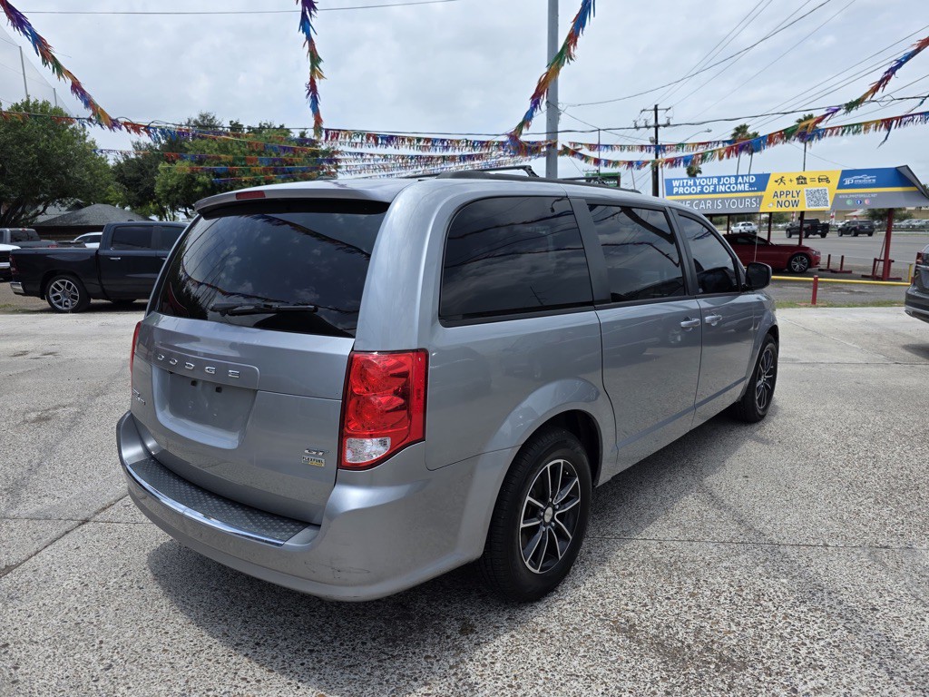2018 Dodge Grand Caravan Image 4