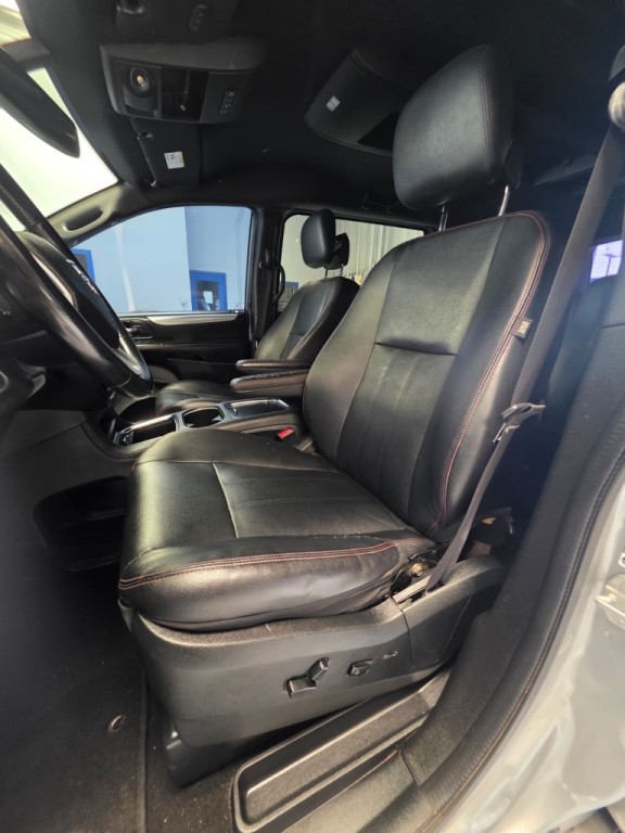 2018 Dodge Grand Caravan Image 9