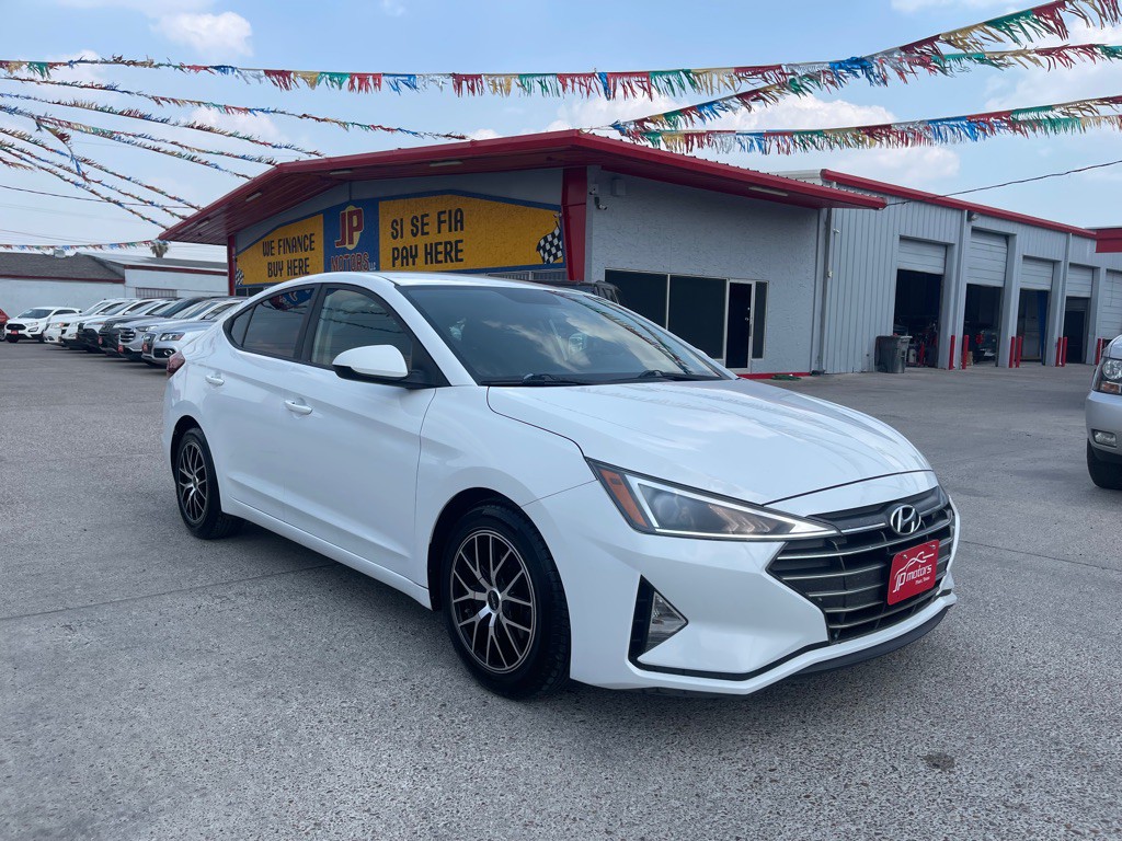 2019 Hyundai Elantra Image 15