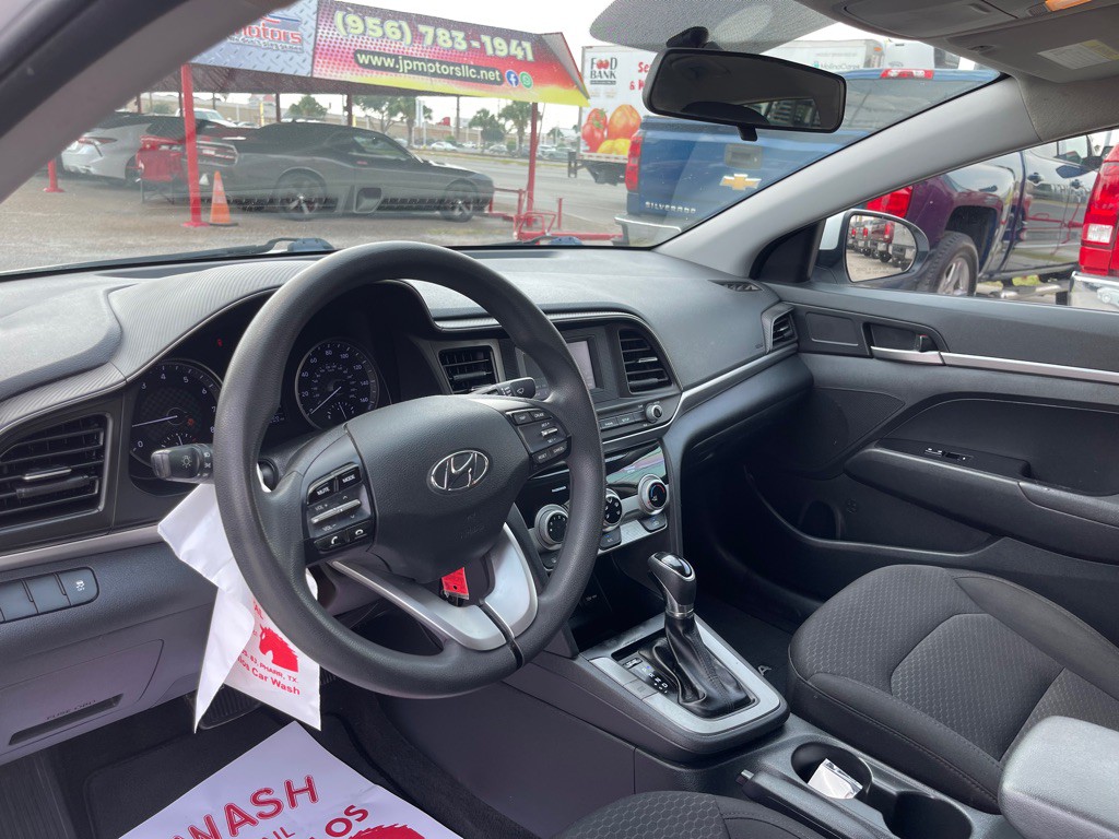 2019 Hyundai Elantra Image 22
