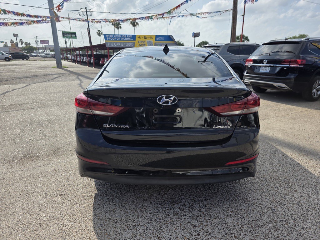 2018 Hyundai Elantra Image 8