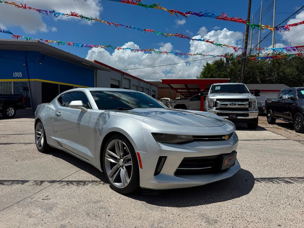 2018 Chevrolet Camaro Image 3