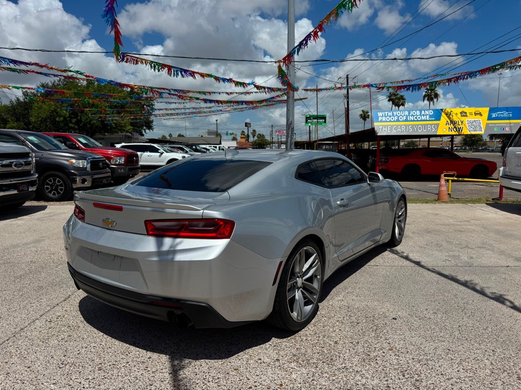 2018 Chevrolet Camaro Image 4