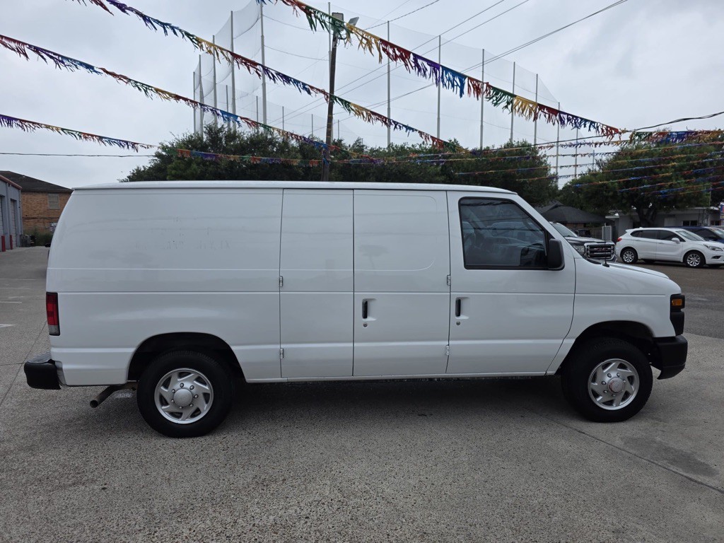 2013 Ford Econoline Image 5