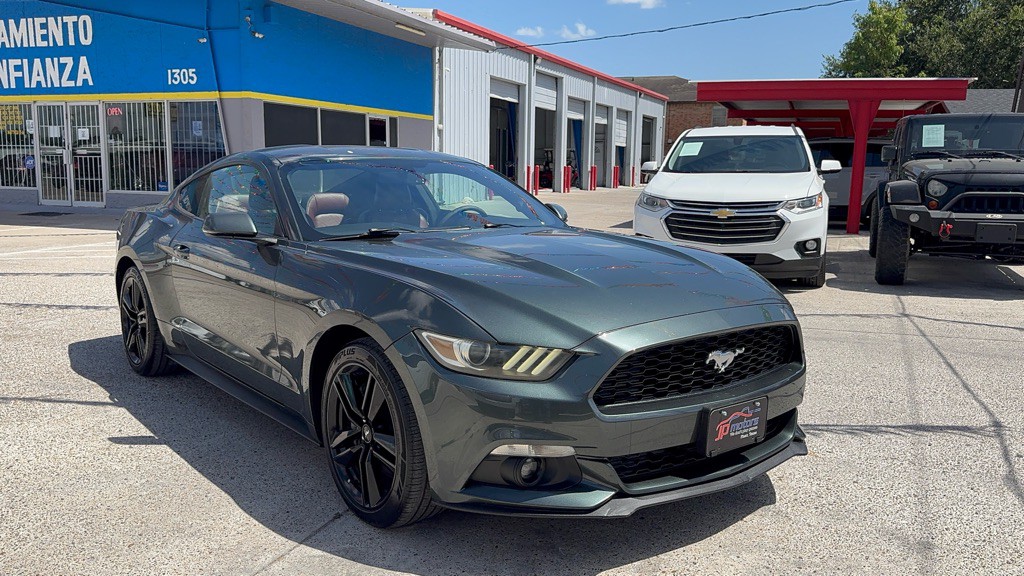 2015 Ford Mustang Image 4