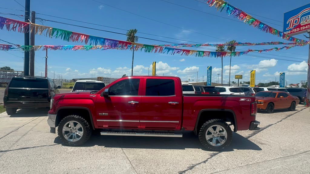 2018 GMC Sierra Image 2