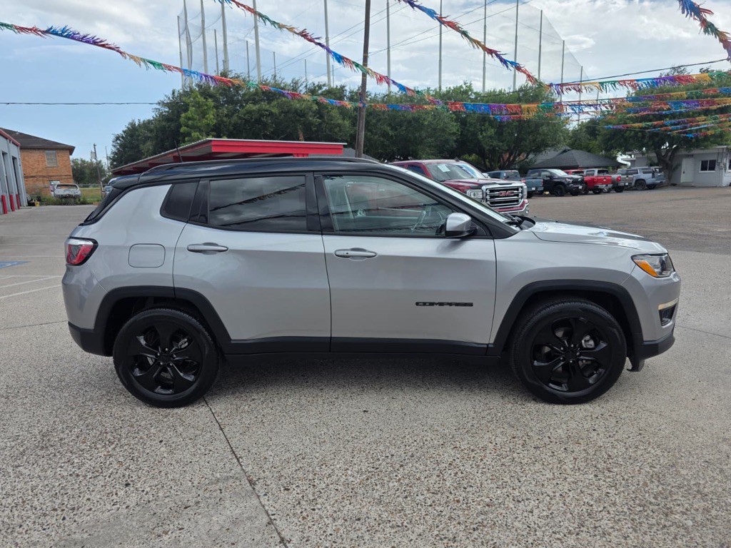 2020 Jeep Compass Image 2
