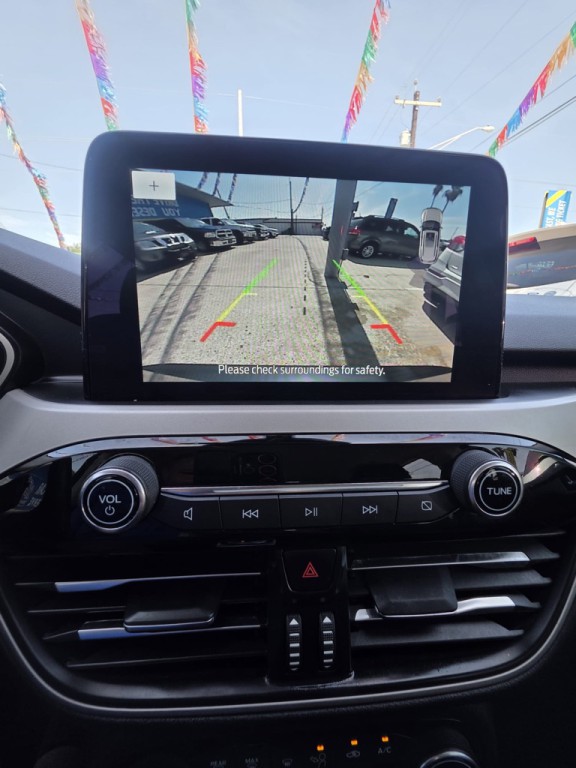 2021 Ford Escape Image 12