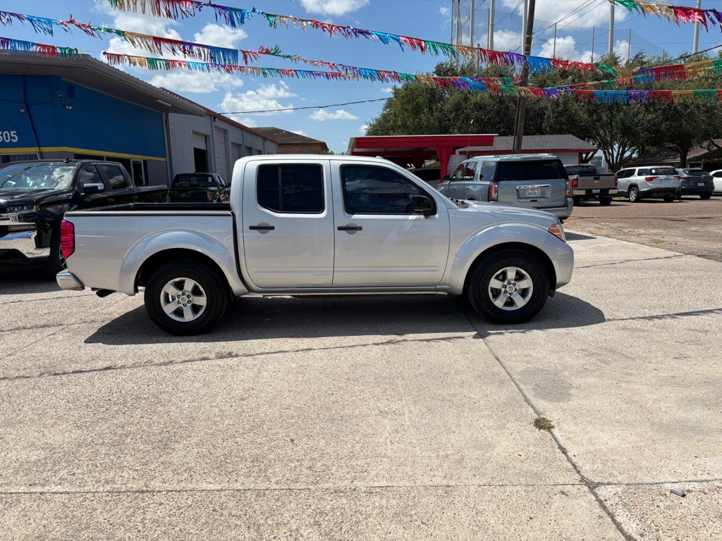 2013 Nissan Frontier Image 4